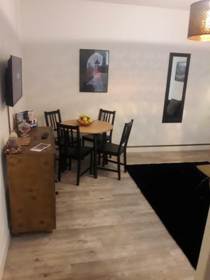 O Calme Appartement Carcassonne Buitenkant foto